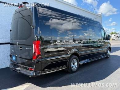 2026 Midwest Automotive Designs Mercedes-Benz Luxury Sprinter - Sprinter for Sale in Troy, OH - Photo 7
