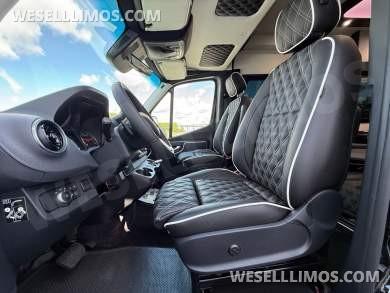 2026 Midwest Automotive Designs Mercedes-Benz Luxury Sprinter - Sprinter for Sale in Troy, OH - Photo 14