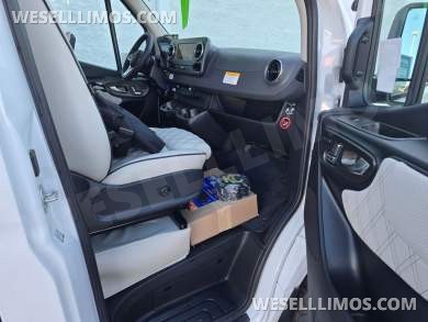 2026 Midwest Automotive Designs Mercedes-Benz Luxury Sprinter - Sprinter for Sale in Troy, OH - Photo 12