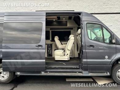 2026 Midwest Automotive Designs Mercedes-Benz Discovery Escape Sprinter - Sprinter for Sale in Troy, OH - Photo 9