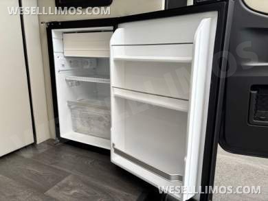 2026 Midwest Automotive Designs Mercedes-Benz Discovery Escape Sprinter - Sprinter for Sale in Troy, OH - Photo 13