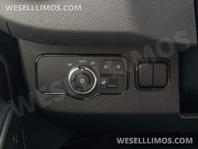 2026 Midwest Automotive Designs Mercedes-Benz Discovery Escape Sprinter - Sprinter for Sale in Troy, OH - Photo 28