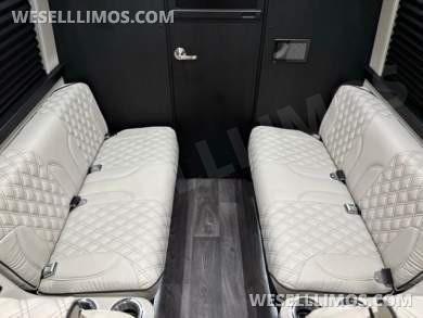 2026 Midwest Automotive Designs Mercedes-Benz Discovery Escape Sprinter - Sprinter for Sale in Troy, OH - Photo 37
