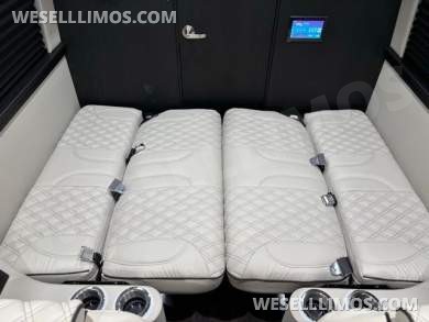 2026 Midwest Automotive Designs Mercedes-Benz Discovery Escape Sprinter - Sprinter for Sale in Troy, OH - Photo 38