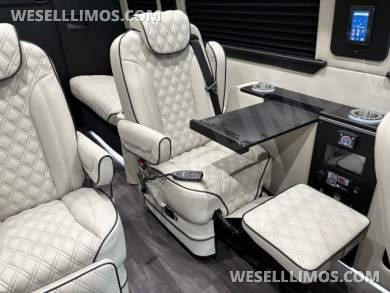 2026 Midwest Automotive Designs Mercedes-Benz Discovery Escape Sprinter - Sprinter for Sale in Troy, OH - Photo 44