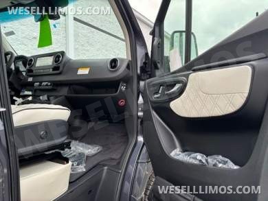 2026 Midwest Automotive Designs Mercedes-Benz Discovery Escape Sprinter - Sprinter for Sale in Troy, OH - Photo 51
