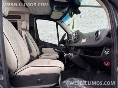 2026 Midwest Automotive Designs Mercedes-Benz Discovery Escape Sprinter - Sprinter for Sale in Troy, OH - Photo 52