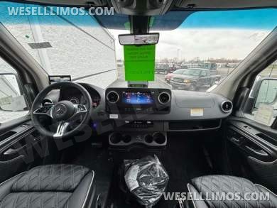2026 Mercedes-Benz Discovery Touring Luxury Sprinter - Sprinter for Sale in Troy, OH - Photo 39