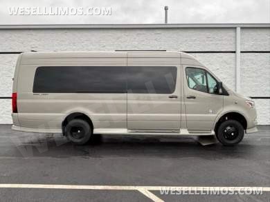 2026 Mercedes-Benz Discovery Touring Luxury Sprinter - Sprinter for Sale in Troy, OH - Photo 7