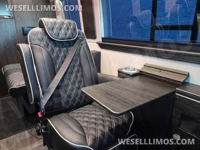 2026 Mercedes-Benz Discovery Adventure 8-Passenger Luxury Sprinter - Sprinter for Sale in Troy, OH - Photo 10