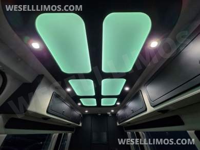 2026 Mercedes-Benz Discovery Cross Country Luxury Sprinter - Sprinter for Sale in Troy, OH - Photo 36