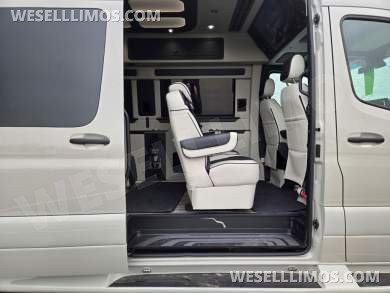 2026 Mercedes-Benz Discovery Cross Country Luxury Sprinter - Sprinter for Sale in Troy, OH - Photo 21