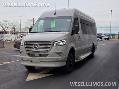 2026 Mercedes-Benz Discovery Cross Country Luxury Sprinter - Sprinter for Sale in Troy, OH - Photo 7