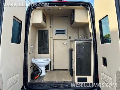 2021 Mercedes-Benz Midwest Automotive Luxe Cruiser 10-Passenger Luxury Sprinter - Sprinter for Sale in Troy, OH - Photo 4