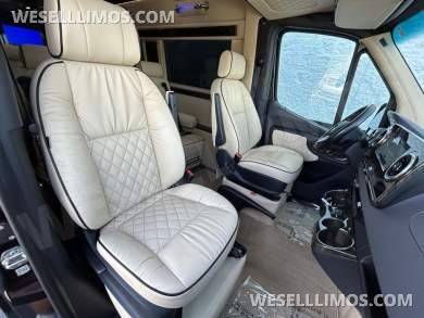 2021 Mercedes-Benz Midwest Automotive Luxe Cruiser 10-Passenger Luxury Sprinter - Sprinter for Sale in Troy, OH - Photo 34