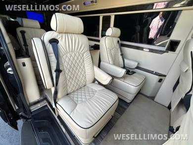 2021 Mercedes-Benz Midwest Automotive Luxe Cruiser 10-Passenger Luxury Sprinter - Sprinter for Sale in Troy, OH - Photo 37