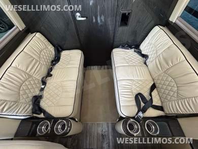 2021 Mercedes-Benz Midwest Automotive Luxe Cruiser 10-Passenger Luxury Sprinter - Sprinter for Sale in Troy, OH - Photo 39