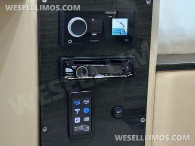 2021 Mercedes-Benz Midwest Automotive Luxe Cruiser 10-Passenger Luxury Sprinter - Sprinter for Sale in Troy, OH - Photo 47