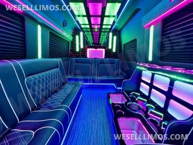 2025 Global Motor Coach Mercedes-Benz Sprinter 3500 - 4 Bench Model Limo Bus - Limo Bus for Sale in Erie, PA - Photo 5