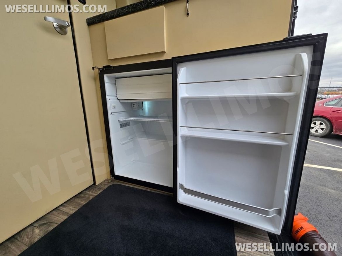 Sprinter for Sale in Troy, OH - Photo 16