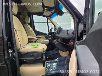2020 Midwest Automotive Designs Mercedes-Benz Luxe Cruiser Sprinter - Sprinter for Sale in Troy, OH - Photo 34