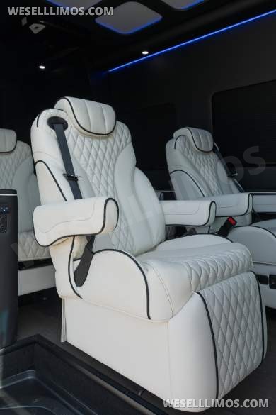 2025 Mercedes-Benz Sprinter 2500 Sprinter - Sprinter for Sale in Alvarado, TX - Photo 22