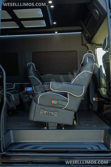 2025 Mercedes-Benz Sprinter 2500 Sprinter - Sprinter for Sale in Alvarado, TX - Photo 22