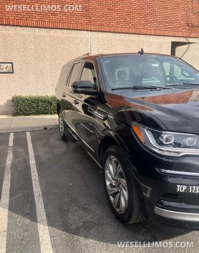 2023 Lincoln Navigator SUV - SUV for Sale in Torrance, CA - Photo 3