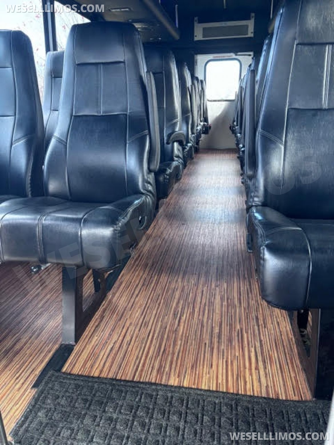 Executive Shuttle for Sale in Washington, PA - Photo 3