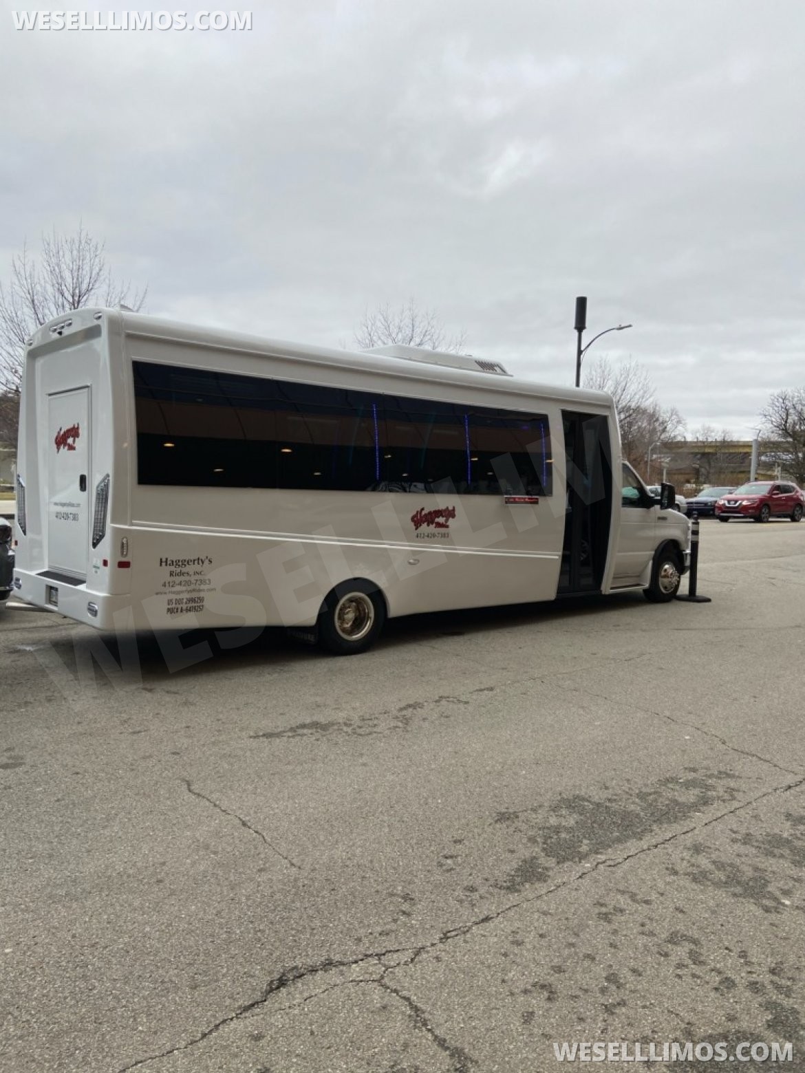 Executive Shuttle for Sale in Washington, PA - Main Photo