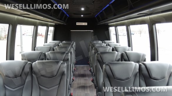 2017 Ford E450 Executive Shuttle for Sale in Washington, PA - Photo 2