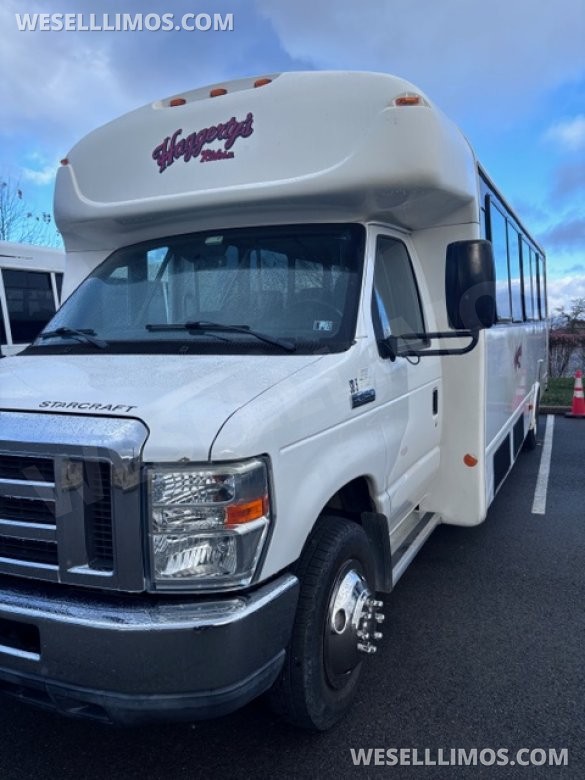 2017 Ford E450 Shuttle Bus for Sale in Washington, PA - Main Photo