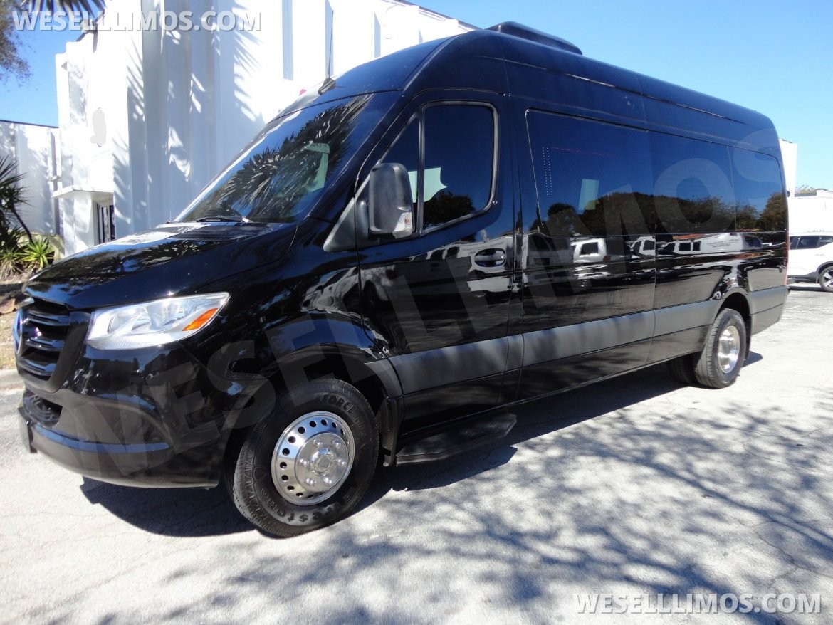 Sprinter for Sale in Delray Beach, FL - Main Photo