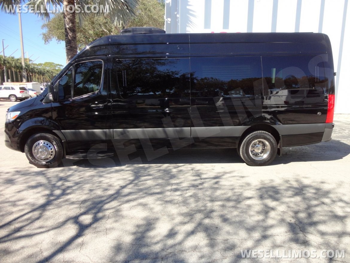 Sprinter for Sale in Delray Beach, FL - Photo 3