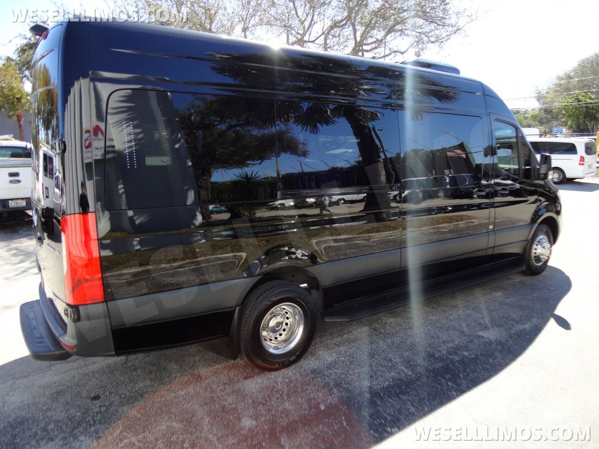 Sprinter for Sale in Delray Beach, FL - Photo 6
