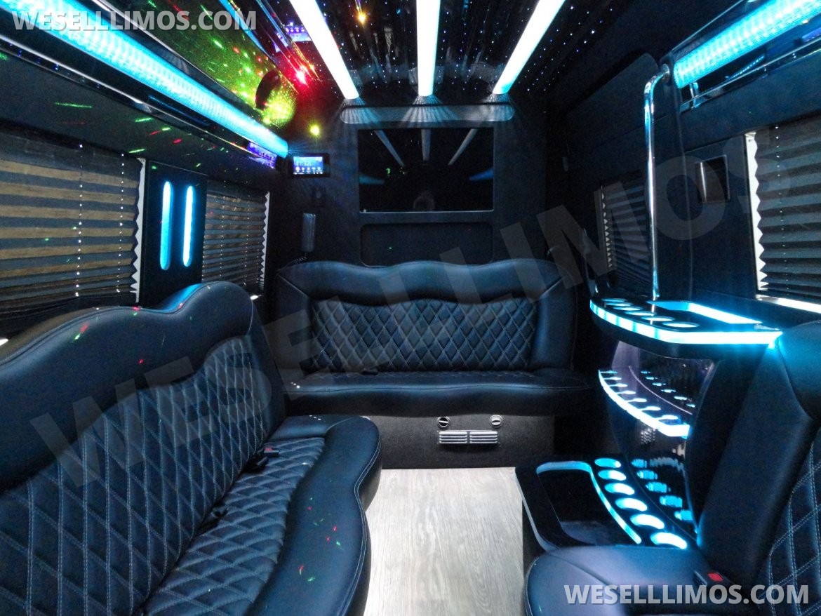 Sprinter for Sale in Delray Beach, FL - Photo 12