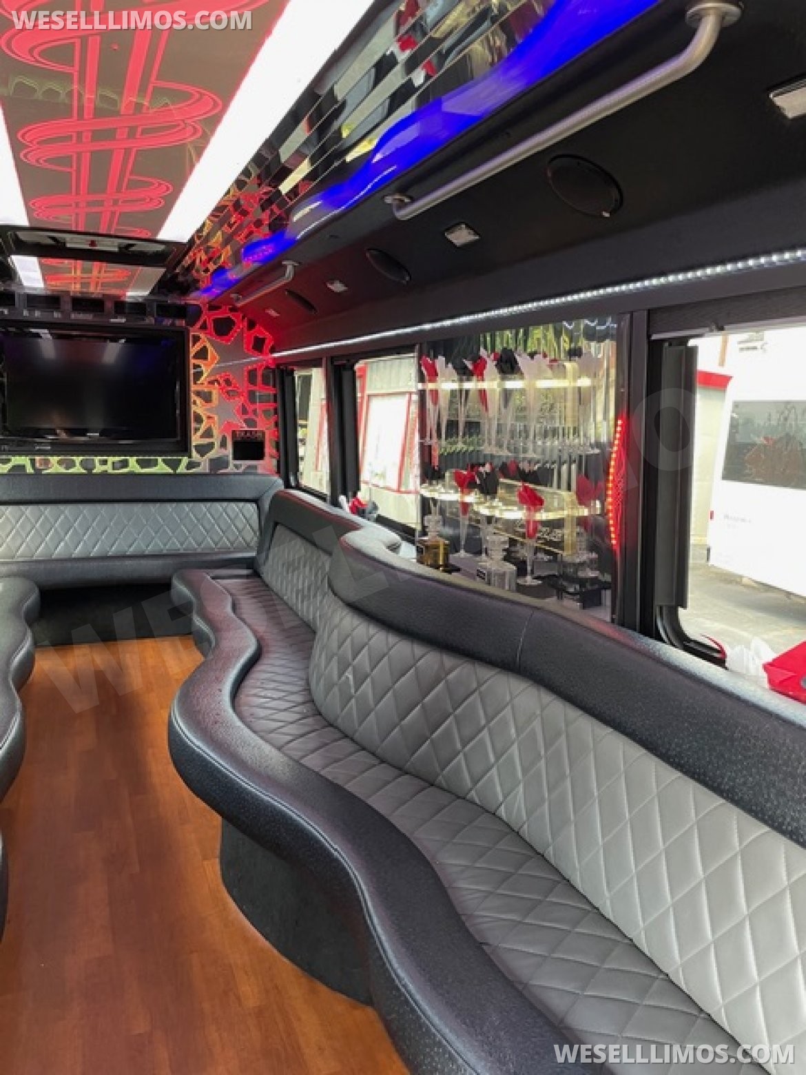 Limo Bus for Sale in Washington, PA - Photo 4