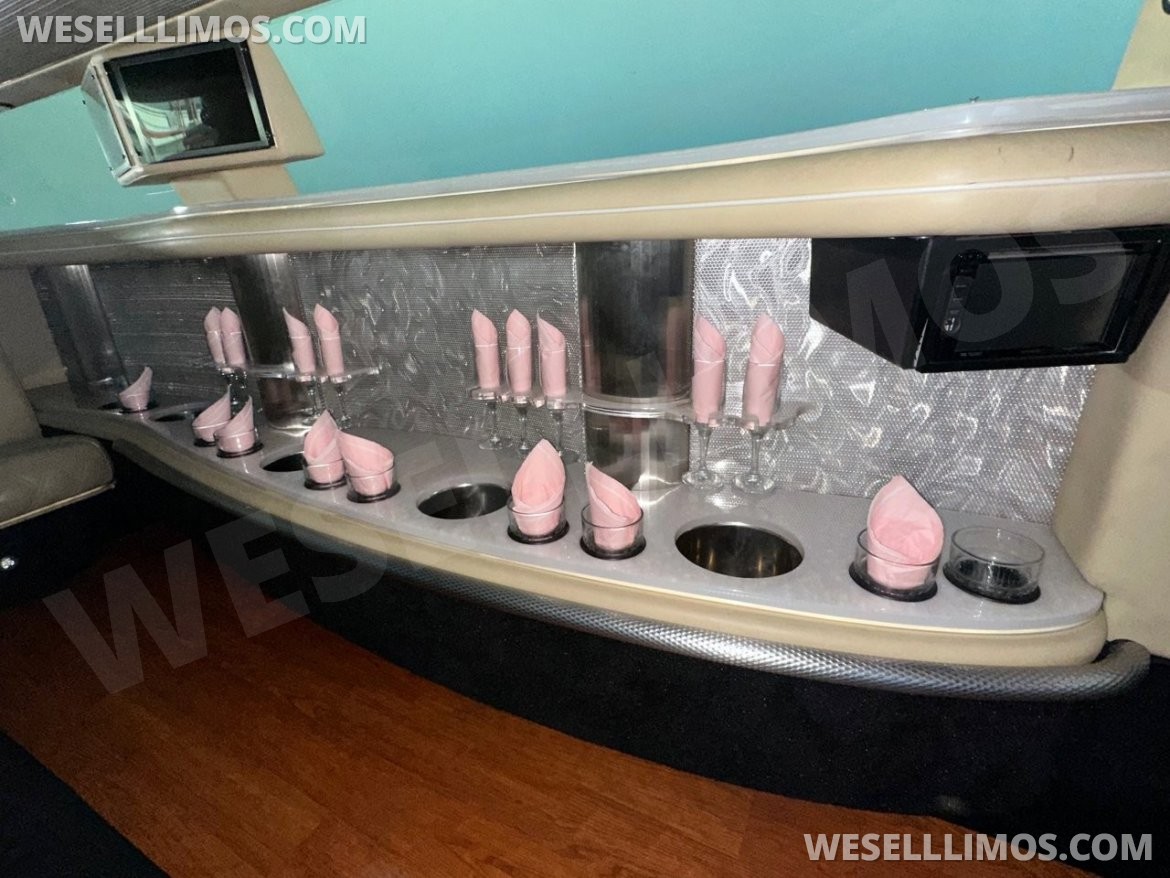 Limousine for Sale in CARSON, CA - Photo 9