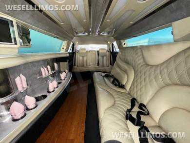 2015 Pinnacle Limousine Chrysler 300 Limousine - Limousine for Sale in CARSON, CA - Photo 11