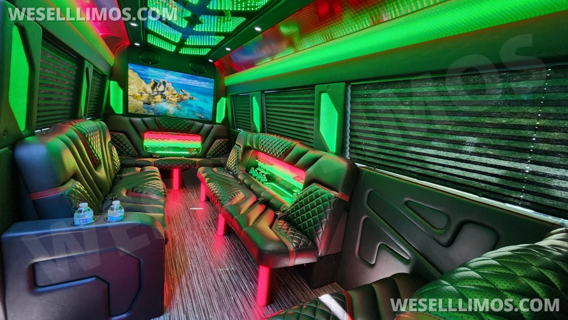 Limo Bus for Sale in Sterling, VA - Photo 5