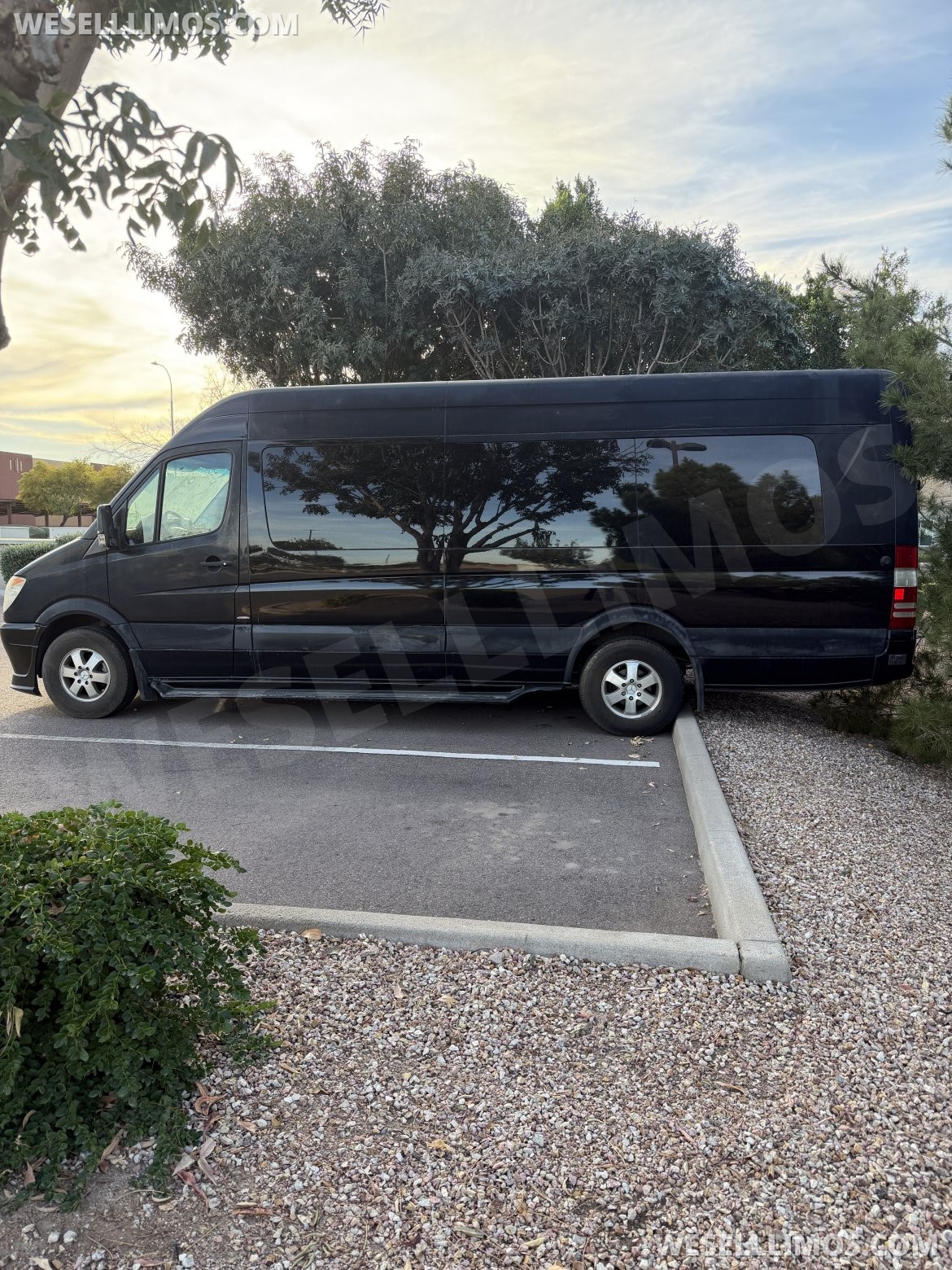 Limo Bus for Sale in Chandler, AZ - Photo 3