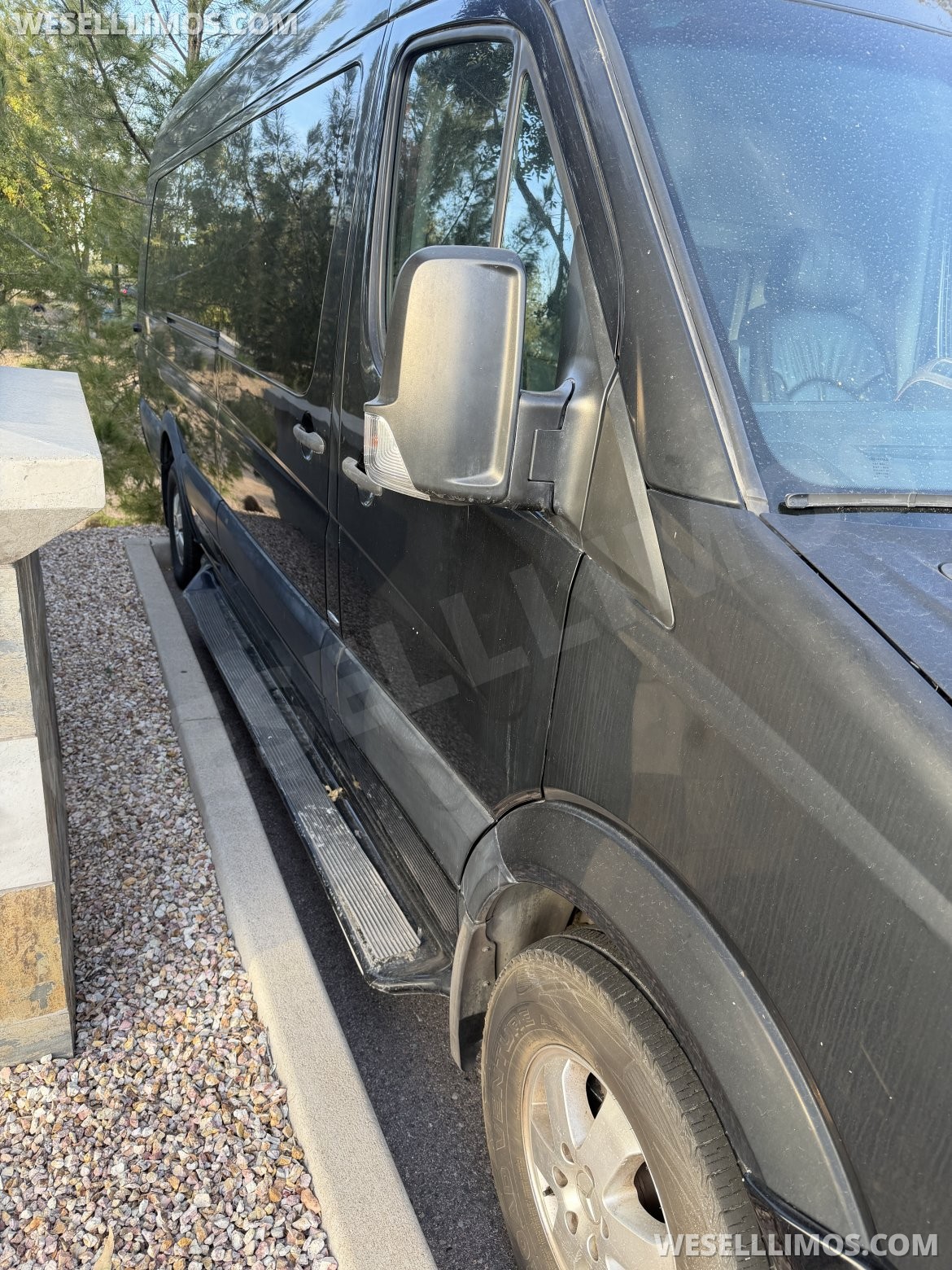 Limo Bus for Sale in Chandler, AZ - Photo 4