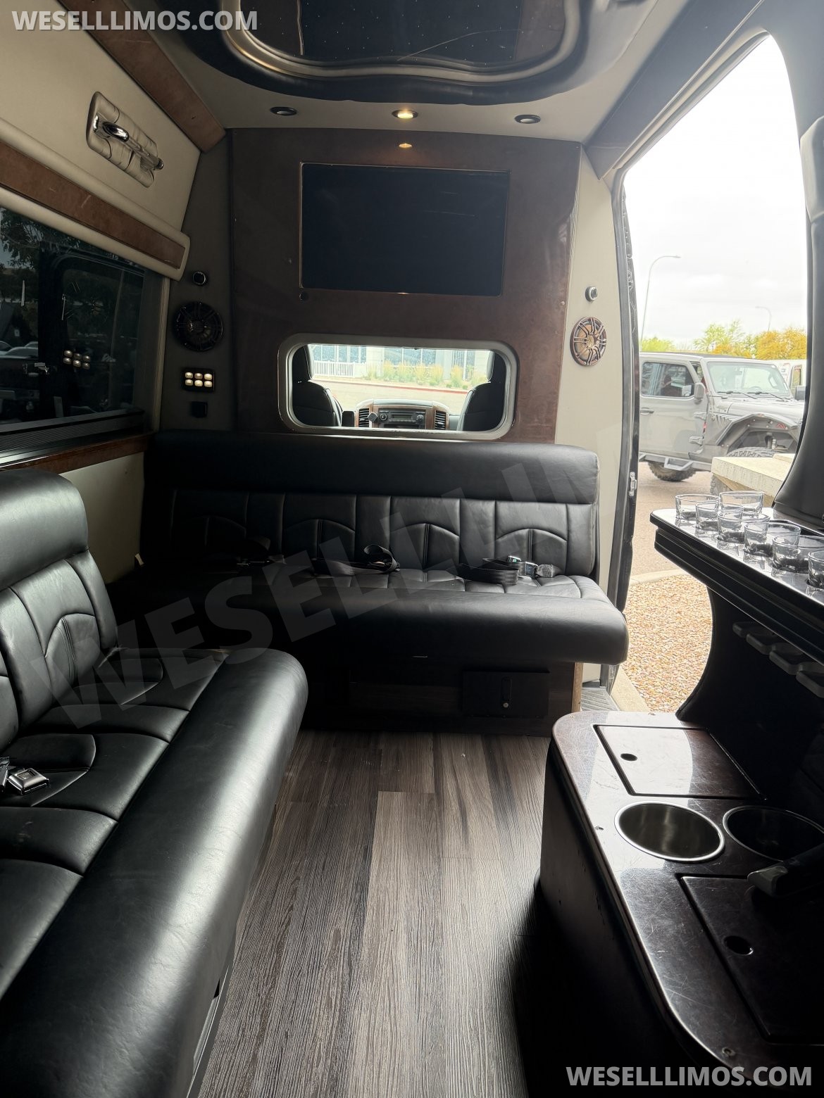 Limo Bus for Sale in Chandler, AZ - Photo 13