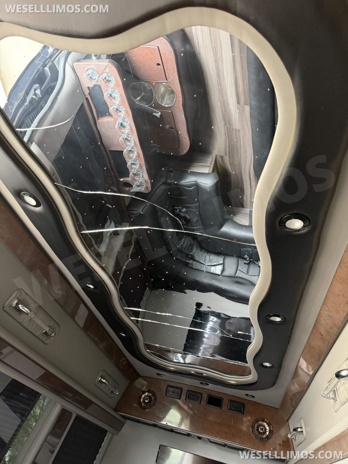 Limo Bus for Sale in Chandler, AZ - Photo 14