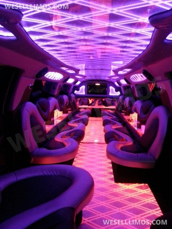 2007 Cadillac Escalade Limousine Limousine for Sale in Anaheim, CA - Photo 3