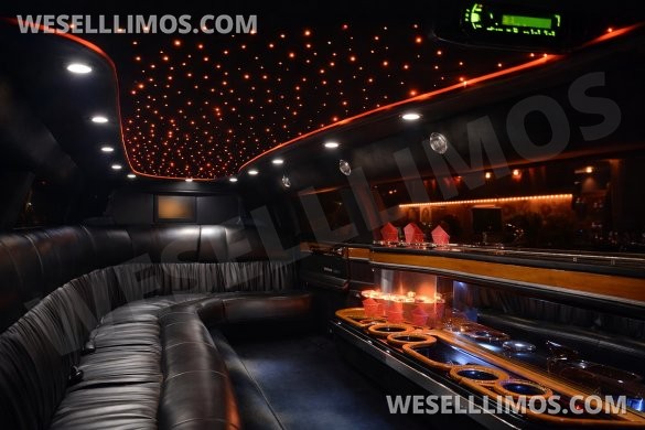 2008 Lincoln Town Car Stretch Limousine Limousine for Sale in Anaheim, CA - Photo 2