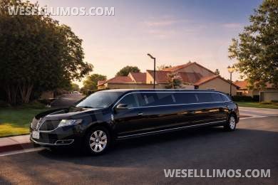 2013 Lincoln MKT Limousine for Sale in Anaheim, CA