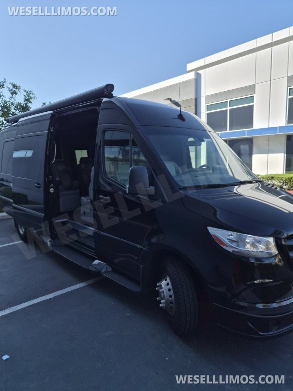 2019 Mercedes-Benz Sprinter 3500 XD Sprinter for Sale in Chula Vista, CA - Photo 2