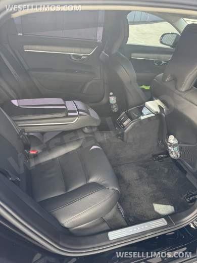 2023 Volvo Volvo S90 Sedan - Sedan for Sale in Orange, CA - Photo 9
