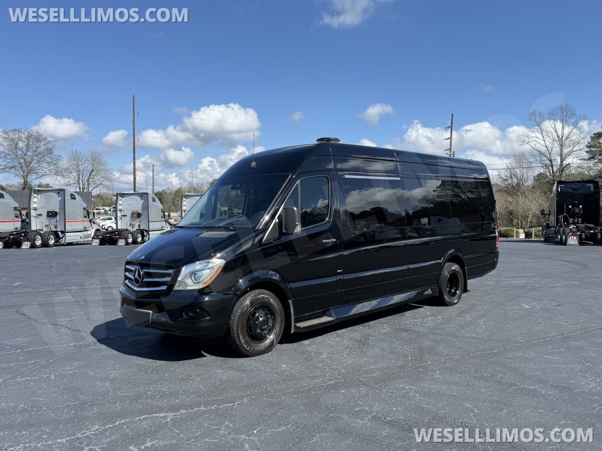 Executive Shuttle for Sale in Carrollton, GA - Main Photo